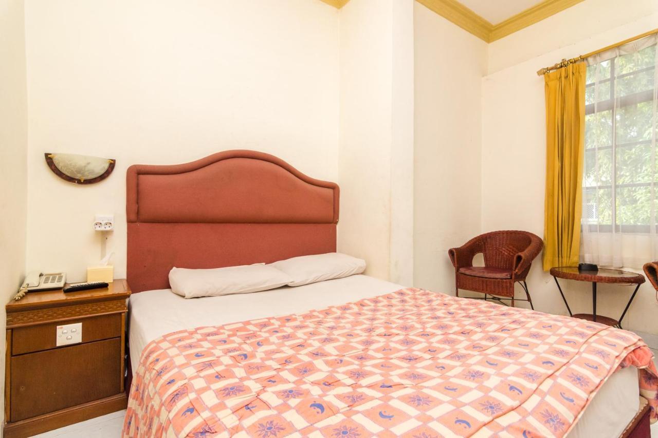 Oyo 2422 Rama Hotel Nagoja Zewnętrze zdjęcie