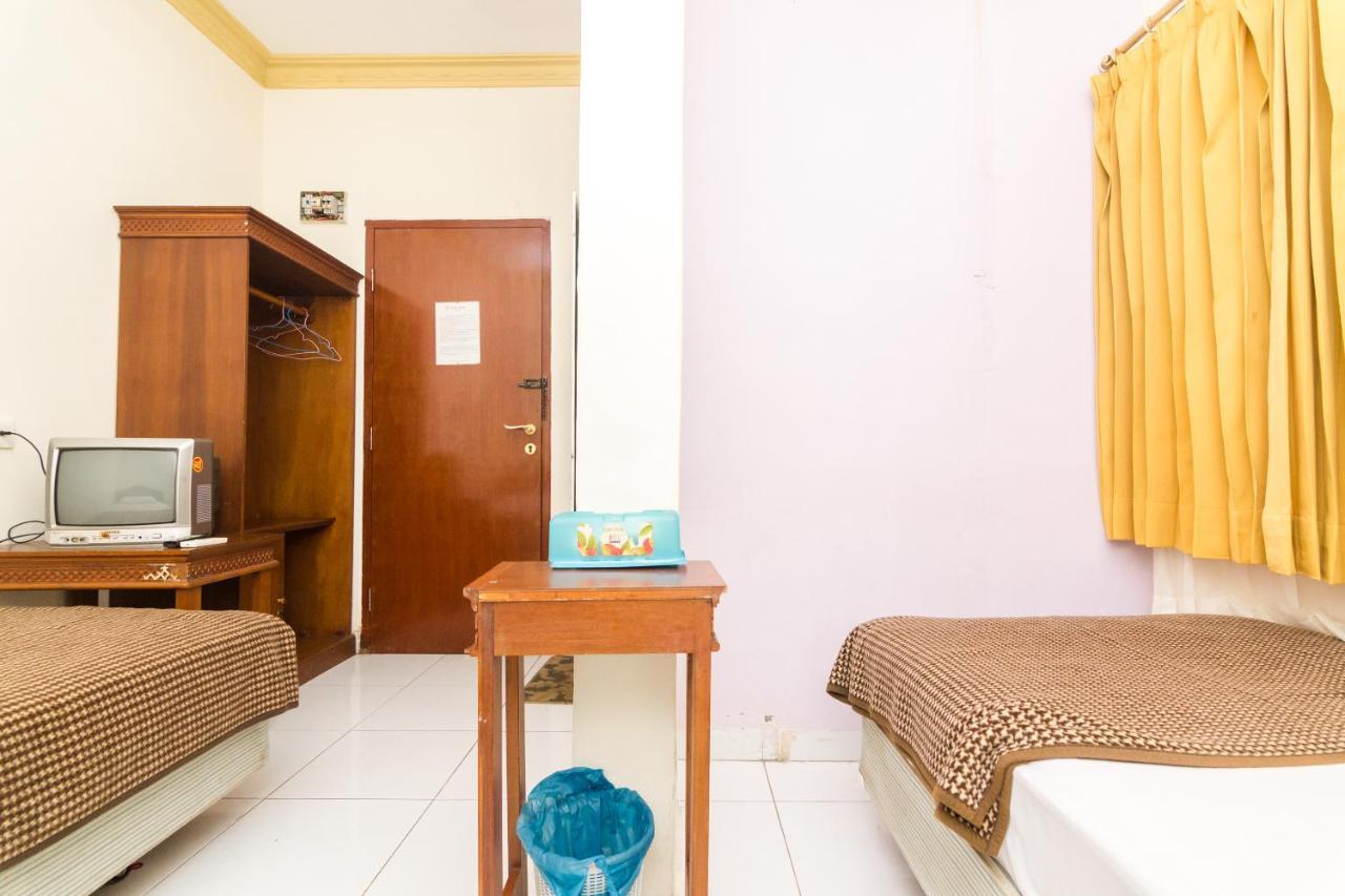 Oyo 2422 Rama Hotel Nagoja Zewnętrze zdjęcie