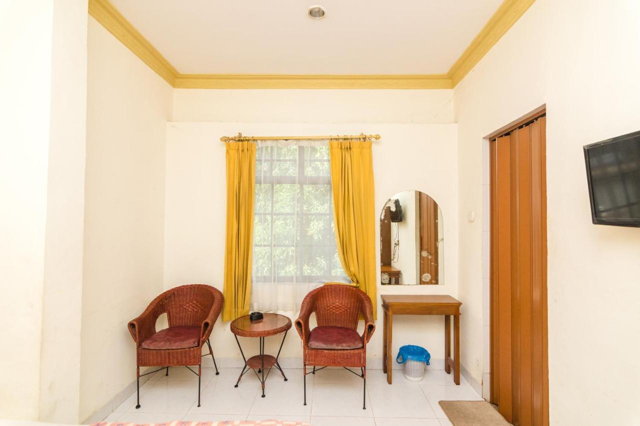 Oyo 2422 Rama Hotel Nagoja Zewnętrze zdjęcie