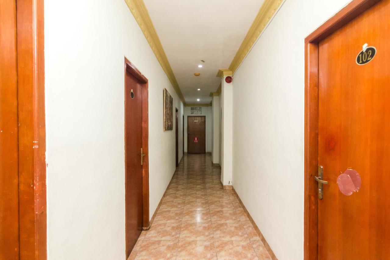 Oyo 2422 Rama Hotel Nagoja Zewnętrze zdjęcie