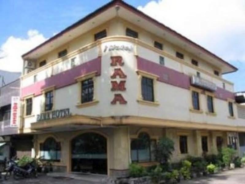 Oyo 2422 Rama Hotel Nagoja Zewnętrze zdjęcie
